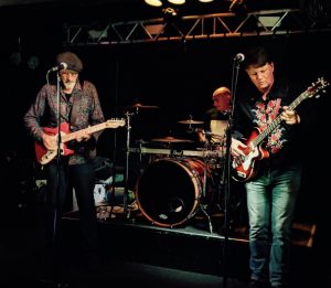 Lez Karski Trio Live at Six Degrees