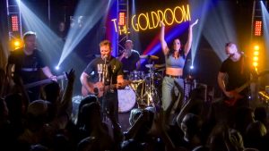 Travellers in Albany experiencing live music at Six Degrees, a central accommodation and dining hotspot on Stirling Terrace
